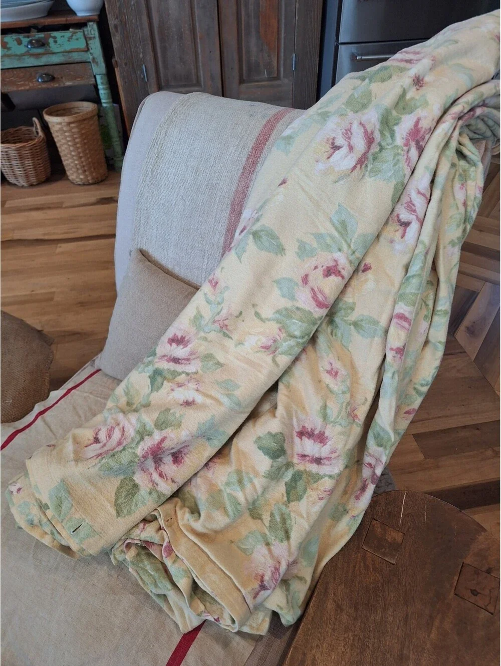 Vintage Cottage Core Duvet, Flannel, QUEEN, The Company Store 1980's. Germany.
